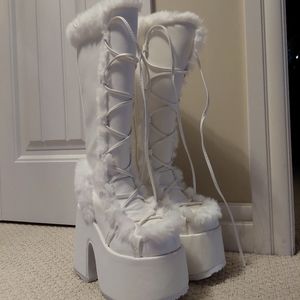 DEMONIA CAMEL-311 SIZE 5/6